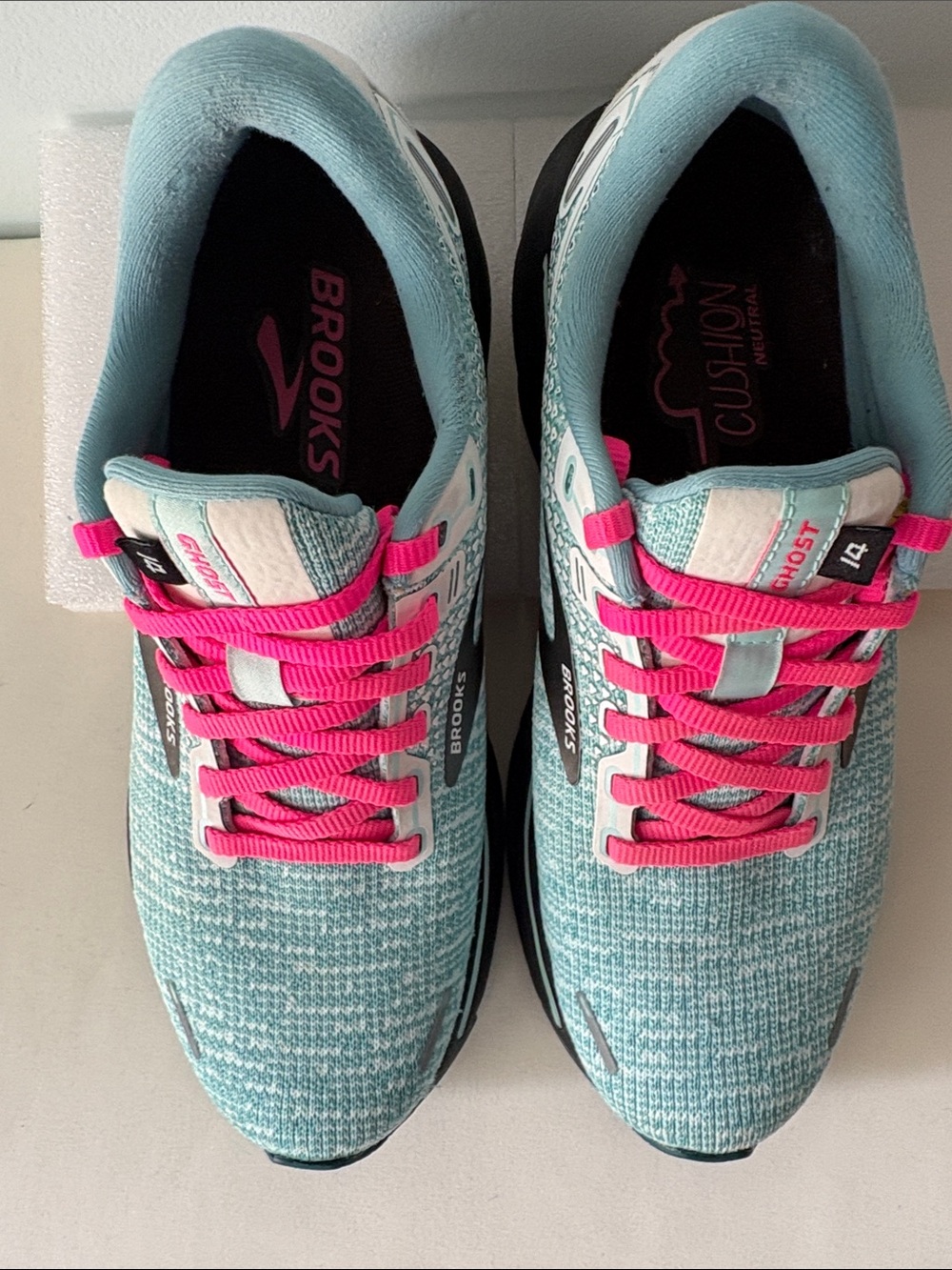 Brooks Women’s Ghost 14 Neutral Running Shoes — Light Blue with Pink Laces. - Picture 12 of 15